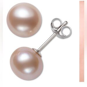 Elegant White Freshwater Pearl Stud Earrings